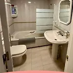 Carihuela 74 * Τορρεμολίνος