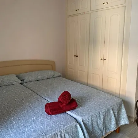 Carihuela 74 * Τορρεμολίνος
