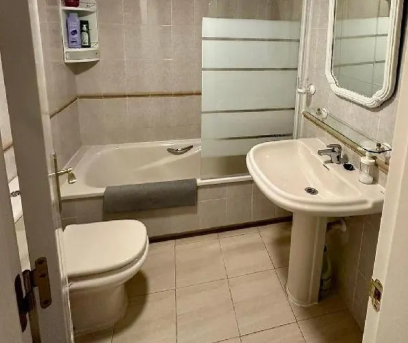 Carihuela 74 * Торремолинос