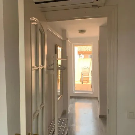 Carihuela 74 דירה