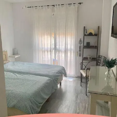 Carihuela 74 דירה