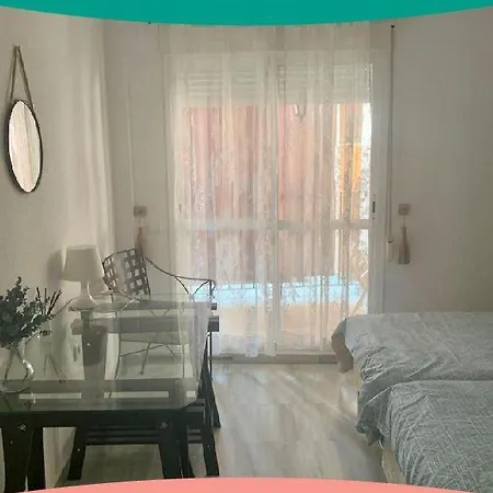 Carihuela 74 דירה